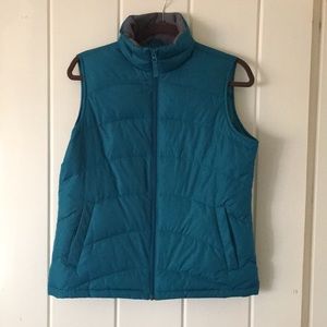 Lands End teal puffer vest, size S